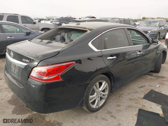 2013 Nissan Altima 3.5 SL with VIN 1N4BL3AP7DN447582, listed as a IAAI auction lot 41829392 with 109,128 mi miles. Bid and sale history available at carsss.com. Image 4.