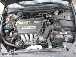 2006 Honda Accord Sdn LX SE with VIN 1HGCM56306A042513, listed as a IAAI auction lot 41926320 with 214,684 mi miles. Bid and sale history available at carsss.com. Image 10.