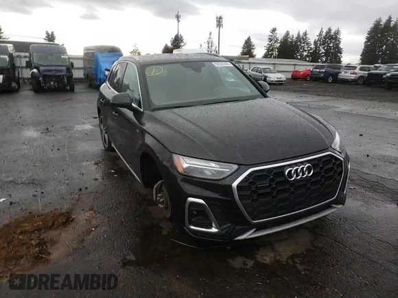 2021 Audi Q5 Premium Plus with VIN WA1E2AFY9M2039628, listed as a Copart auction lot 68333322 with 21,839 mi miles. Bid and sale history available at carsss.com. Image 12.