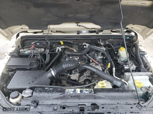 2011 Jeep Wrangler Unlimited Sahara with VIN 1J4BA5H19BL562457, listed as a Copart auction lot 44646965 with 184,155 mi miles and Salvage Title. Bid and sale history available at carsss.com. Image 12.