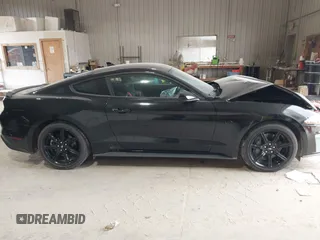2020 Ford Mustang GT with VIN 1FA6P8CFXL5158685, listed as a IAAI auction lot 42276105 with 13,775 mi miles and . Bid and sale history available at DreamBid. Image 13.