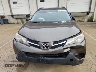 2015 Toyota RAV4 LE with VIN 2T3BFREV9FW391217, listed as a Copart auction lot 61019525 with 84,908 mi miles and Salvage title. Bid and sale history available at DreamBid. Image 5.