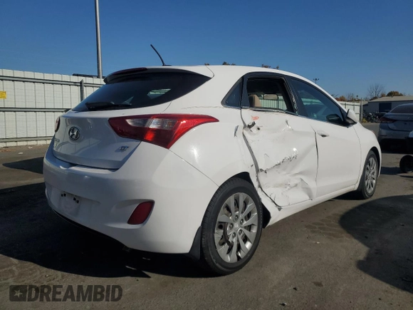 2016 Hyundai Elantra GT with VIN KMHD35LHXGU272285, listed as a Copart auction lot 77558704 with 141,540 mi miles and Salvage Title. Bid and sale history available at carsss.com. Image 3.
