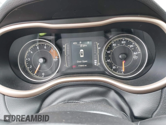 2017 Jeep Cherokee Latitude с VIN 1C4PJMCS1HW544421, выставлен на аукционе IAAI как лот 41893669 с пробегом 170 843 миль миль и . История ставок и продаж доступна на DreamBid. Изображение 7.