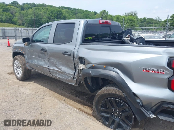 2024 Chevrolet Colorado 4WD Trail Boss with VIN 1GCPTEEK6R1293343, listed as a IAAI auction lot 42524617 with 5,284 mi miles and . Bid and sale history available at DreamBid. Image 12.