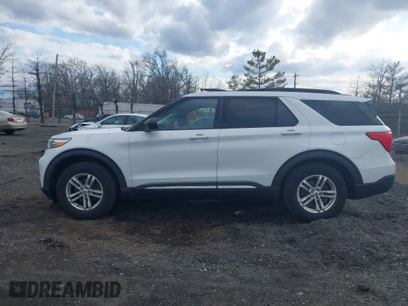 2020 Ford Explorer XLT z VIN 1FMSK8DH1LGA99484, wystawiony jako IAAI lot #41888238 z przebiegiem 51 946 mil mil oraz . Historia ofert i sprzedaży dostępna na DreamBid. Obrazek 14.