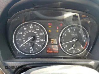 2008 BMW 3 Series 335i z VIN WBAWL73548PX54570, wystawiony jako Copart lot #54993625 z przebiegiem 159 225 mil mil oraz Szkoda całkowita • Salvage title. Historia ofert i sprzedaży dostępna na DreamBid. Obrazek 9.