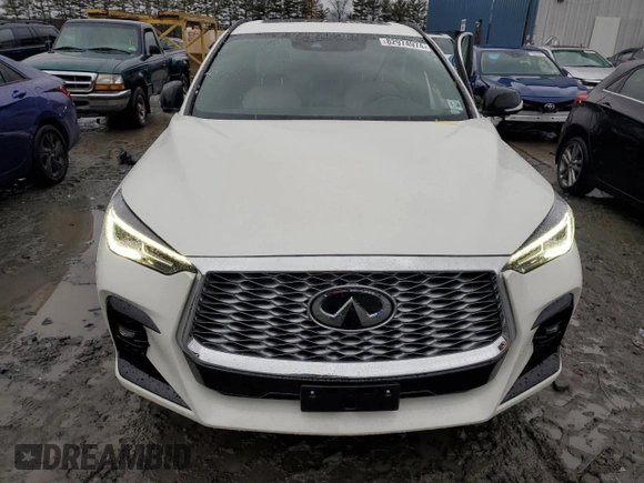 2023 Infiniti QX55 Luxe z VIN 3PCAJ5JR1PF106870, wystawiony jako Copart lot #82974974 z przebiegiem 24 001 mil mil oraz Szkoda całkowita • Salvage title. Historia ofert i sprzedaży dostępna na DreamBid. Obrazek 5.