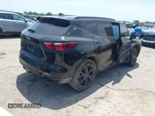 2019 Chevrolet Blazer RS z VIN 3GNKBERS6KS663807, wystawiony jako IAAI lot #42230602 z przebiegiem 67 408 mil mil oraz . Historia ofert i sprzedaży dostępna na DreamBid. Obrazek 4.