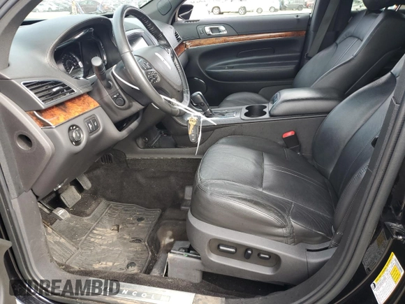 2019 Lincoln MKT with VIN 2LMHJ5NK6KBL01252, listed as a Copart auction lot 69934684 with 213,659 mi miles and Salvage Title. Bid and sale history available at DreamBid. Image 7.