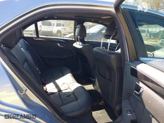 2013 Mercedes-Benz E-Class E 350 Luxury with VIN WDDHF5KB9DA708427, listed as a IAAI auction lot 41853672 with 164,477 mi miles. Bid and sale history available at carsss.com. Image 8.