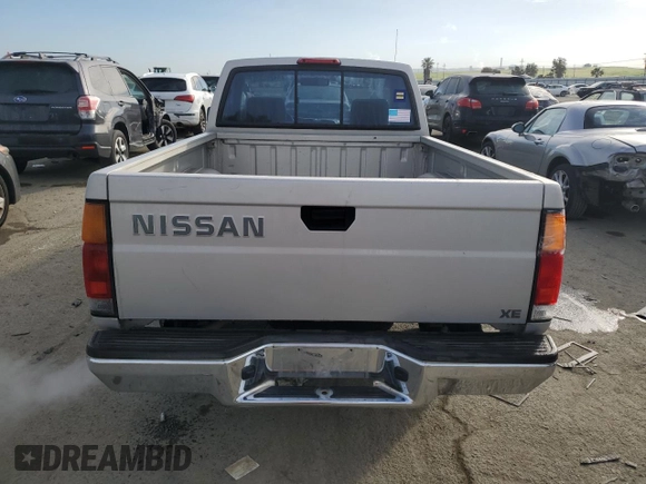 1996 Nissan Frontier XE z VIN 1N6SD11S1TC389671, wystawiony jako Copart lot #44762335 z przebiegiem 207 938 mil mil oraz Szkoda całkowita • Salvage title. Historia ofert i sprzedaży dostępna na DreamBid. Obrazek 6.