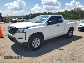 2023 Nissan Frontier S with VIN 1N6ED1CLXPN662071, listed as a Copart auction lot 62702935 with 32,386 mi miles and Clean title. Bid and sale history available at DreamBid. Image 1.