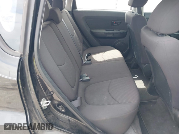 2011 Kia Soul with VIN KNDJT2A17B7218011, listed as a IAAI auction lot 41924267 with 137,282 mi miles. Bid and sale history available at carsss.com. Image 8.