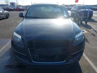 2014 Audi Q7 Premium Plus z VIN WA1LMAFE7ED012604, wystawiony jako IAAI lot #41526909 z przebiegiem 102 187 mil mil oraz . Historia ofert i sprzedaży dostępna na DreamBid. Obrazek 6.