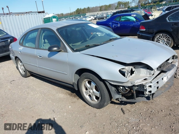 2006 Ford Taurus SE with VIN 1FAFP53U66A206014, listed as a IAAI auction lot 42045047 with 65,326 mi miles. Bid and sale history available at carsss.com. Image 1.