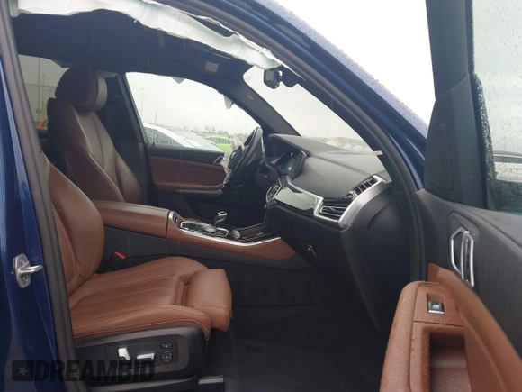 2021 BMW X5 sDrive40i with VIN 5UXCR4C0XM9G29080, listed as a IAAI auction lot 41340380 with 85,403 mi miles. Bid and sale history available at carsss.com. Image 5.