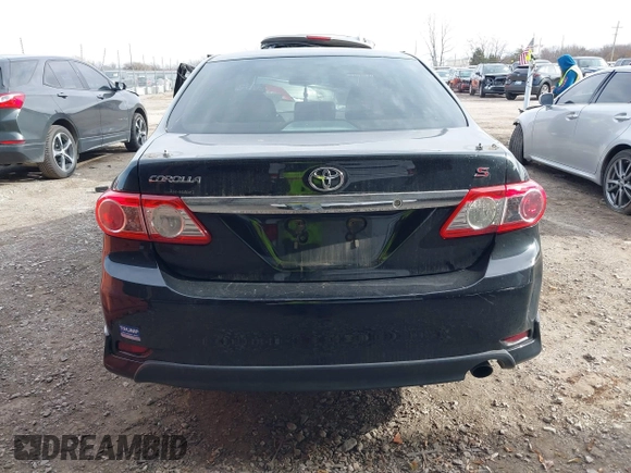 2013 Toyota Corolla L with VIN 5YFBU4EE5DP136810, listed as a IAAI auction lot 41035968 with 174,763 mi miles. Bid and sale history available at carsss.com. Image 17.