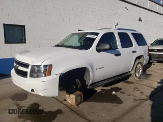 2007 Chevrolet Tahoe LTZ z VIN 1GNFK13067R407064, wystawiony jako Copart lot #56183945 z przebiegiem 110 804 mil mil oraz Szkoda całkowita • Salvage title. Historia ofert i sprzedaży dostępna na DreamBid. Obrazek 1.