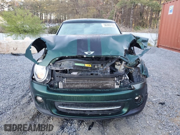 2011 MINI Hardtop with VIN WMWSU3C57BTX97173, listed as a Copart auction lot 50369155 with 122,713 mi miles and Salvage Title. Bid and sale history available at DreamBid. Image 5.