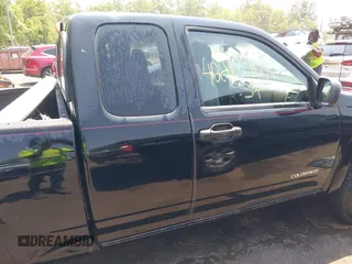 2005 Chevrolet Colorado LS Z71 z VIN 1GCDT196158100185, wystawiony jako IAAI lot #42413707 z przebiegiem 224 330 mil mil oraz . Historia ofert i sprzedaży dostępna na DreamBid. Obrazek 13.