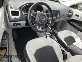 2020 Jeep Compass Latitude with VIN 3C4NJDBB2LT228128, listed as a Copart auction lot 57214605 with 46,218 mi miles and Salvage title. Bid and sale history available at DreamBid. Image 8.