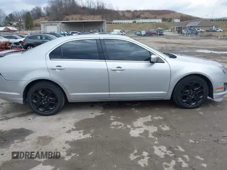2010 Ford Fusion SE with VIN 3FAHP0HA3AR295047, listed as a IAAI auction lot 41685107 with 131,999 mi miles. Bid and sale history available at carsss.com. Image 13.