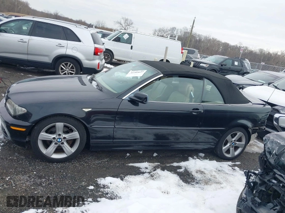 2006 BMW 3 Series 325Ci with VIN WBABW33476PX88778, listed as a IAAI auction lot 41305627 with 137,677 mi miles and . Bid and sale history available at carsss.com. Image 14.