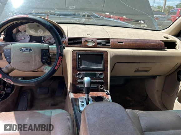 2005 Ford Five Hundred SEL z VIN 1FAFP24185G146669, wystawiony jako Copart lot #51990845 z przebiegiem Nie podano mil oraz Czysty tytuł • Clean title. Historia ofert i sprzedaży dostępna na DreamBid. Obrazek 9.