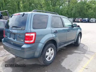 2012 Ford Escape XLT z VIN 1FMCU9DG7CKB91272, wystawiony jako IAAI lot #42168619 z przebiegiem 119 011 mil mil oraz . Historia ofert i sprzedaży dostępna na DreamBid. Obrazek 4.