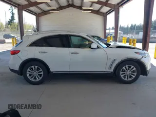 2015 Infiniti QX70 with VIN JN8CS1MU3FM381990, listed as a IAAI auction lot 42034244 with Not Provided miles and . Bid and sale history available at DreamBid. Image 13.