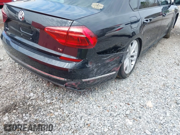2019 Volkswagen Passat 2.0T Wolfsburg Edition with VIN 1VWLA7A33KC003355, listed as a IAAI auction lot 41545733 with 95,801 mi miles. Bid and sale history available at carsss.com. Image 6.
