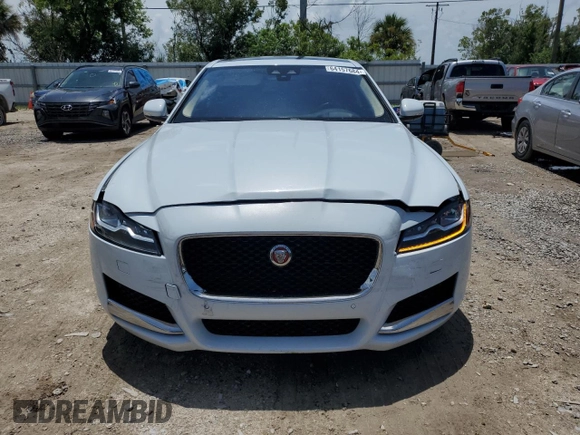2018 Jaguar XF 35t Portfolio Ltd Edition with VIN SAJBN4EV9JCY53925, listed as a Copart auction lot 64157684 with 37,651 mi miles and Salvage Title. Bid and sale history available at carsss.com. Image 5.