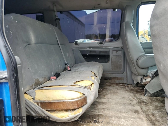 2009 Ford Econoline Passenger XL with VIN 1FBSS31L99DA33926, listed as a Copart auction lot 61430285 with 491,365 mi miles and Salvage title. Bid and sale history available at DreamBid. Image 11.