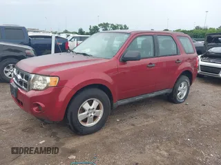 2012 Ford Escape XLS z VIN 1FMCU9C75CKB34585, wystawiony jako IAAI lot #42472033 z przebiegiem 184 695 mil mil oraz . Historia ofert i sprzedaży dostępna na DreamBid. Obrazek 2.