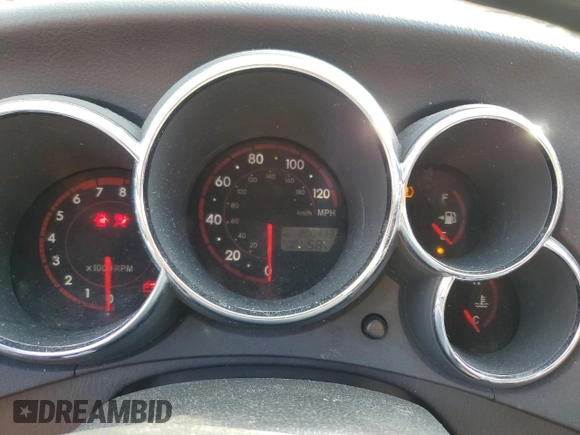 2006 Pontiac Vibe with VIN 5Y2SM65836Z442595, listed as a Copart auction lot 81539484 with 200,433 mi miles and Clean title. Bid and sale history available at DreamBid. Image 9.
