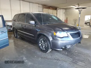 2015 Chrysler Town & Country S with VIN 2C4RC1HG6FR753990, listed as a Copart auction lot 84956404 with 183,637 mi miles and Salvage Title. Bid and sale history available at DreamBid. Image 4.