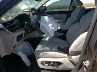 2022 Jeep Grand Cherokee Overland with VIN 1C4RJYD66N8716069, listed as a Copart auction lot 53186905 with Not provided miles and Salvage title. Bid and sale history available at DreamBid. Image 7.