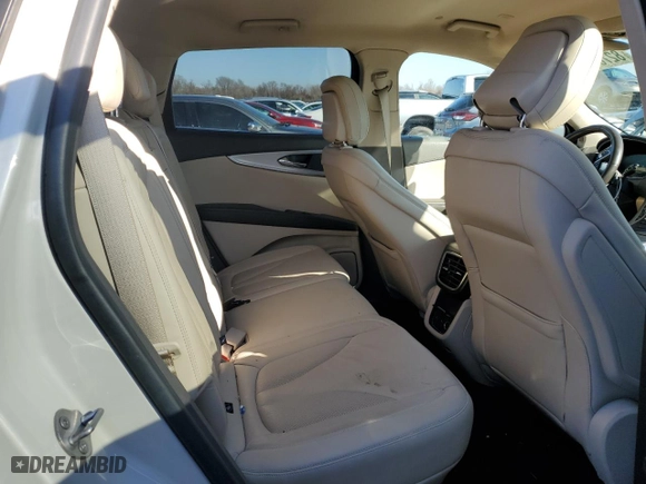 2020 Lincoln Nautilus Standard with VIN 2LMPJ6J97LBL31351, listed as a Copart auction lot 82764764 with 47,781 mi miles and Salvage Title. Bid and sale history available at carsss.com. Image 10.