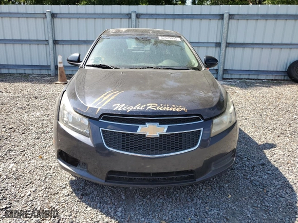 2016 Chevrolet Cruze Limited LT with VIN 1G1PE5SB2G7159477, listed as a Copart auction lot 52429495 with 103,010 mi miles and Clean Title. Bid and sale history available at carsss.com. Image 5.