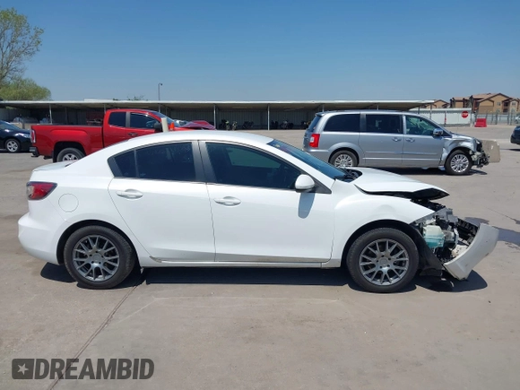 2013 Mazda Mazda3 i Sport with VIN JM1BL1U71D1701482, listed as a IAAI auction lot 41983133 with 110,966 mi miles. Bid and sale history available at carsss.com. Image 14.