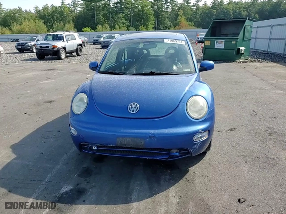 2001 Volkswagen New Beetle GLS with VIN 3VWCK21CX1M447975, listed as a Copart auction lot 71969754 with 90,799 mi miles and Salvage Title. Bid and sale history available at carsss.com. Image 10.