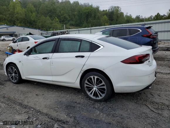 2019 Buick Regal Sportback Preferred with VIN W04GL6SX7K1044913, listed as a Copart auction lot 73404894 with 23,094 mi miles and Salvage Title. Bid and sale history available at carsss.com. Image 2.