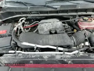 2020 Chevrolet Silverado 1500 Custom z VIN 3GCPWBEKXLG189310, wystawiony jako Copart lot #70561965 z przebiegiem 132 950 mil mil oraz Czysty tytuł • Clean title. Historia ofert i sprzedaży dostępna na DreamBid. Obrazek 13.