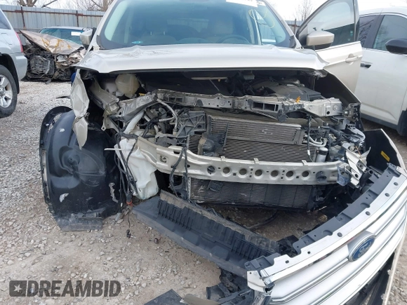 2017 Ford Escape SE with VIN 1FMCU0GD4HUC86848, listed as a IAAI auction lot 41877737 with 59,387 mi miles. Bid and sale history available at carsss.com. Image 6.