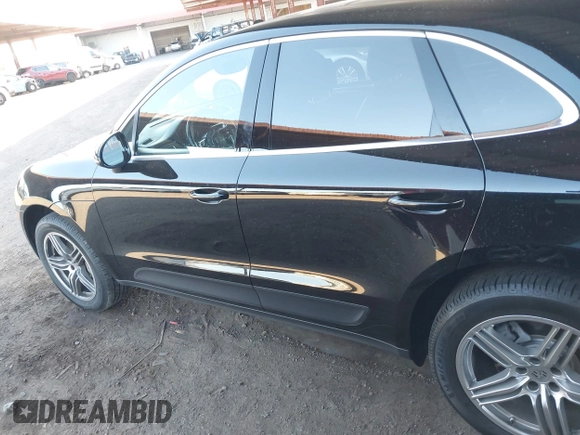 2016 Porsche Macan S with VIN WP1AB2A51GLB51683, listed as a IAAI auction lot 42571542 with 80,159 mi miles and . Bid and sale history available at DreamBid. Image 15.