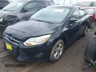 2013 Ford Focus SE with VIN 1FADP3F21DL312717, listed as a IAAI auction lot 41406230 with 97,282 mi miles. Bid and sale history available at carsss.com. Image 2.