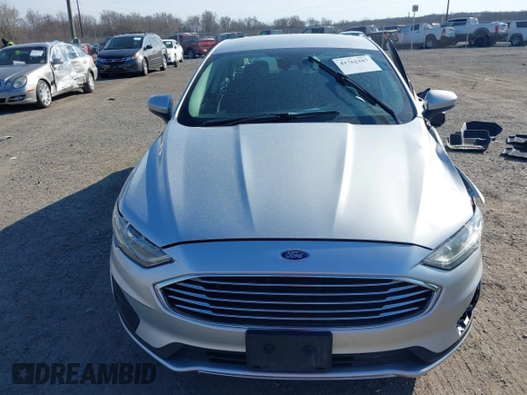 2019 Ford Fusion SE with VIN 3FA6P0HD7KR183757, listed as a IAAI auction lot 41762187 with 120,347 mi miles. Bid and sale history available at carsss.com. Image 12.