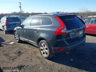 2013 Volvo XC60 3.2L with VIN YV4952DZ3D2370105, listed as a IAAI auction lot 41445755 with 1 mi miles. Bid and sale history available at carsss.com. Image 3.