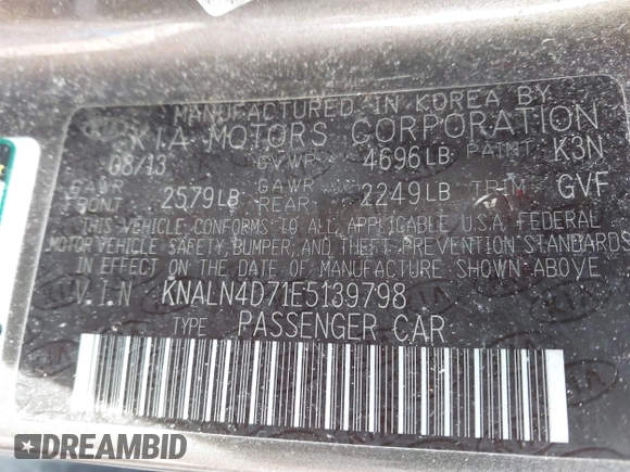 2014 Kia Cadenza Premium with VIN KNALN4D71E5139798, listed as a IAAI auction lot 41761521 with 170,055 mi miles. Bid and sale history available at carsss.com. Image 9.